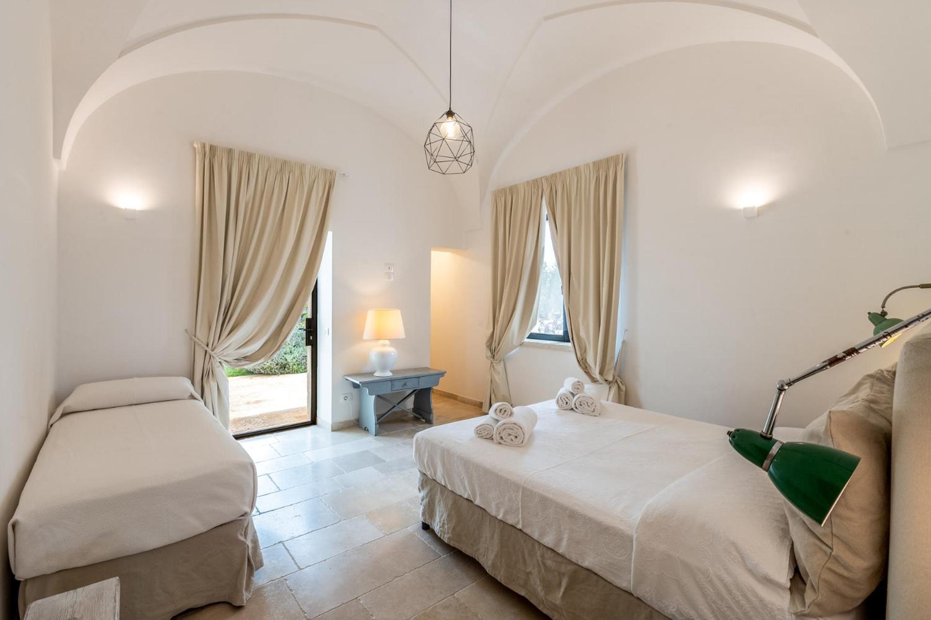 Trulli Di Mezza Villa Cisternino Bagian luar foto